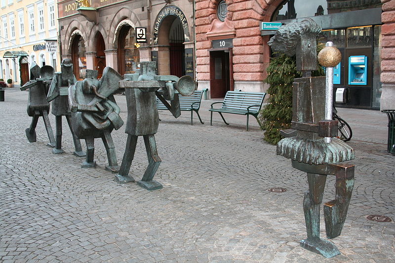 File:Statues-musiciens-Malmö.jpg