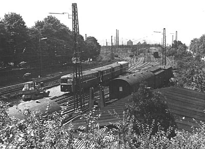 TübingenHBF Schienenbus 7 1969.jpg