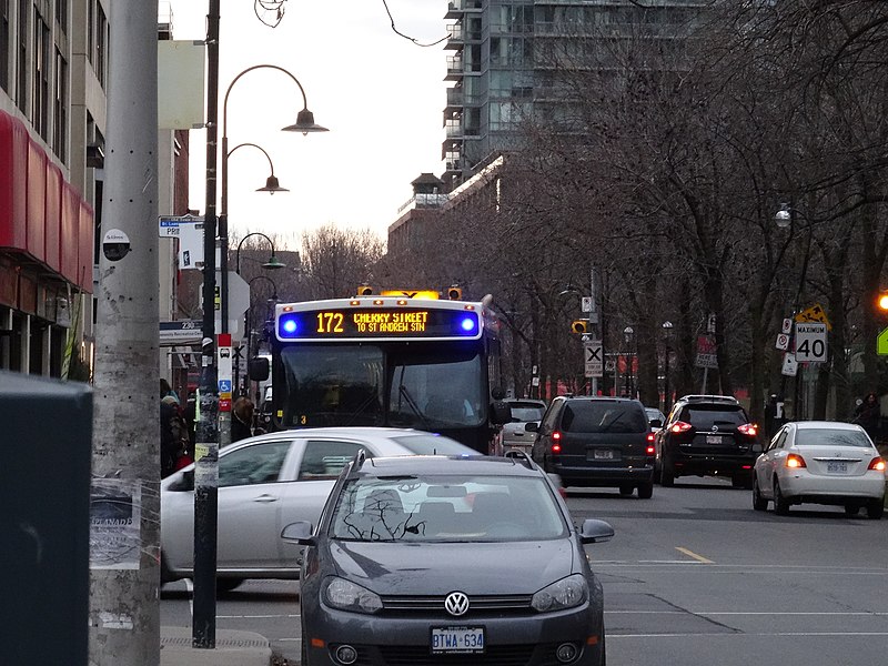 File:TTC bus 7818 on the Esplanade, 2014 12 01 (2) (15739028399).jpg