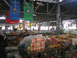 Halle du marché d'Uttaradit