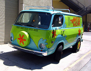 Van made to look like the Mystery Machine.