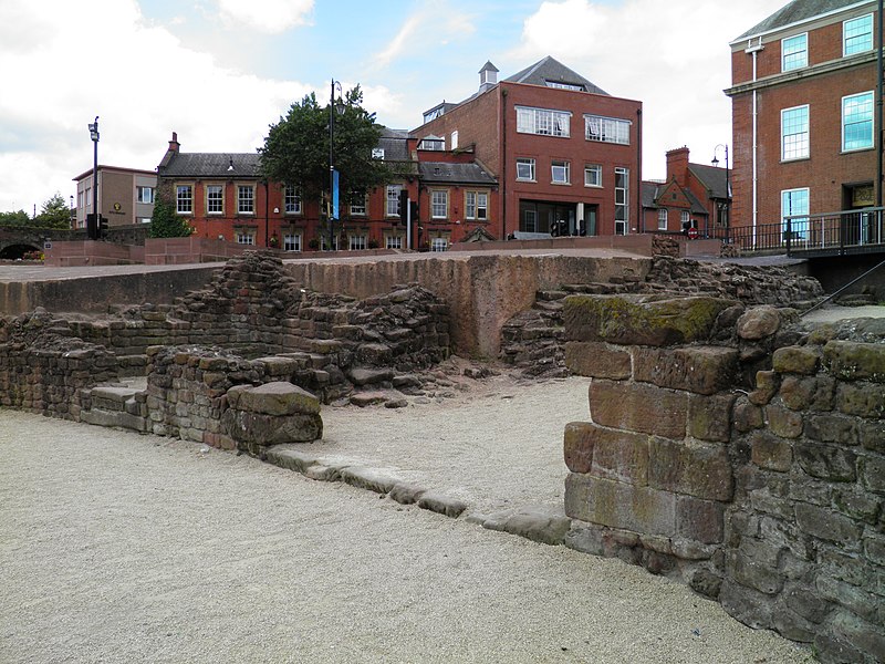 File:The Roman Amphitheatre, Deva Victrix (Chester, UK) (8392222024).jpg