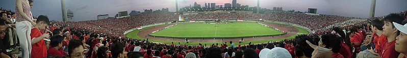 File:Tiger Cup 2004 finals at the National Stadium, Singapore - 20050116.jpg