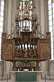 El llamáu "retablu" o "altar de la Sagrada Sangre" (Heiligblutaltar),[127] de Tilman Riemenschneider (1501—1505). Del mesmu autor, o del so círculu, son el retablu de la ilesia de San Pedro y San Pablo de Detwang,[128] el Zwölfbotenaltar[129] y el Marienretabel de la Herrgottskirche[130] de Creglingen.