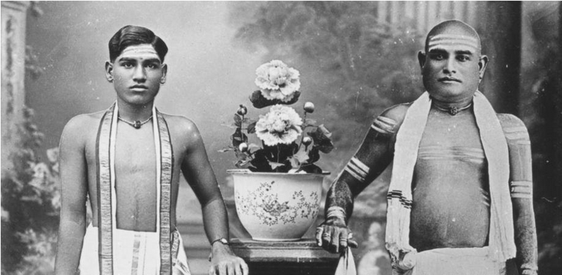 File:Traditional Indian Chettiar financiers in Singapore, circa 1920.png