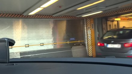 Datei: Kanaltunnel - Le Shuttle (A) .ogv