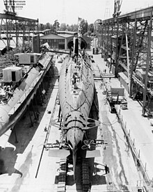 Grayback prior to launch USS Grayback (SSG-574) building.jpg