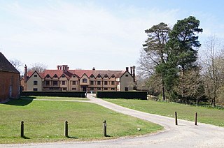 <span class="mw-page-title-main">Ufton Court</span> Country house in Southern England