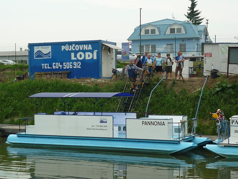 File:Uherské Hradiště cyklovýlet 045.JPG