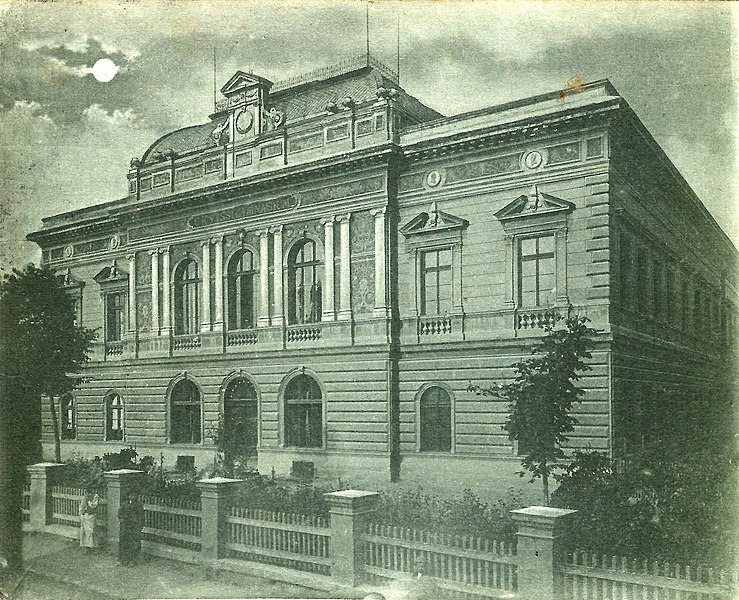 File:Uherske hradiste gymnazium 1899.jpg