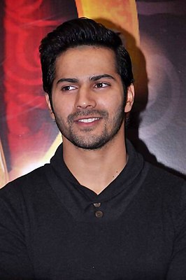 Varun Dhawan op de Stardust Awards persconferentie in 2013