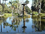 Blick auf den Margaret J. Anderson Brunnen im Will Rogers Memorial Park