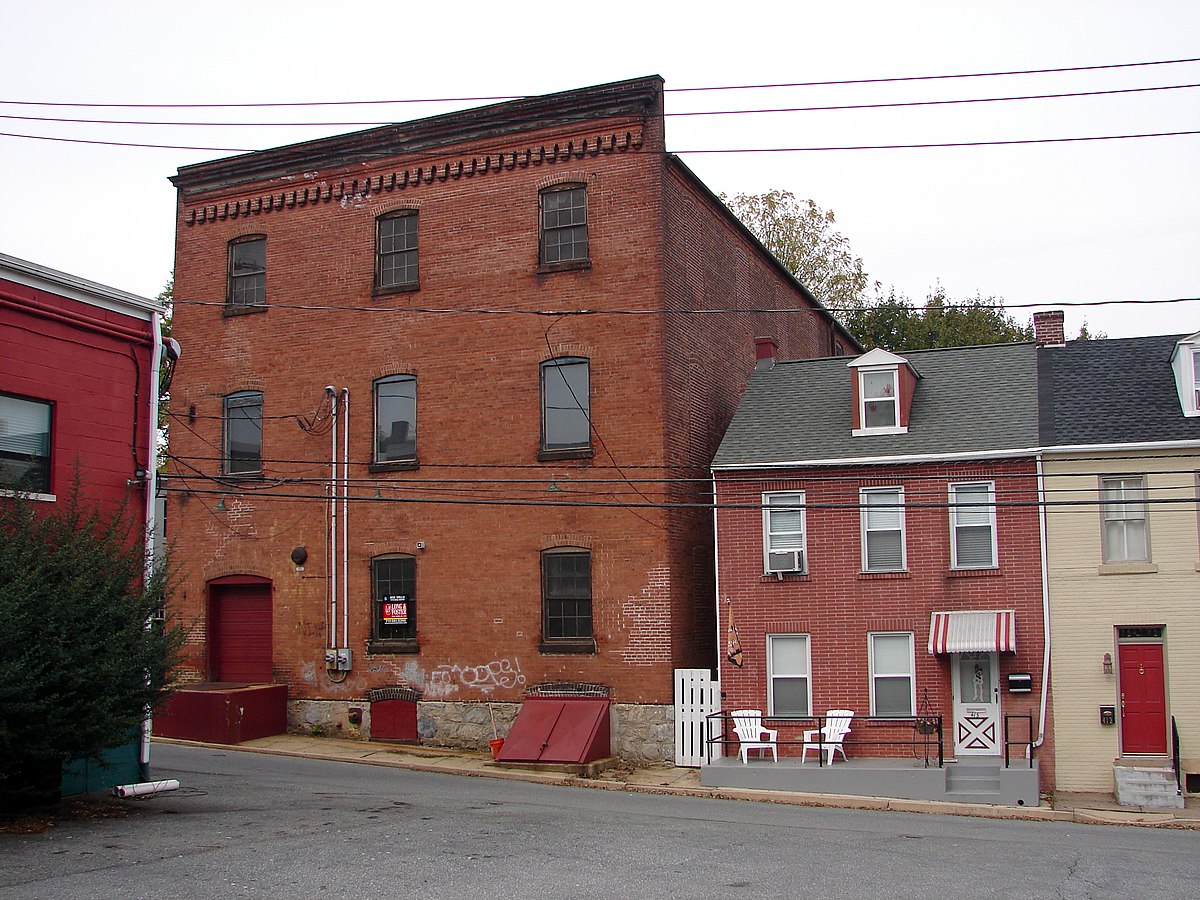 Walter Schnader Tobacco Warehouse - Wikipedia