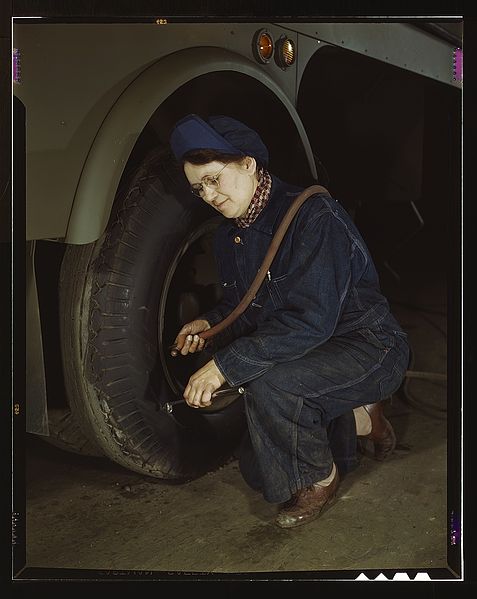 File:War production workers at the Heil Company Milwaukee, Wisconsin. Mrs. Angeline Kwint 1a34981v.jpg