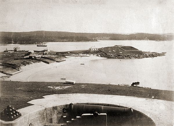 The Marine Biological Station (centre of photo) at Watson's Bay circa 1881.