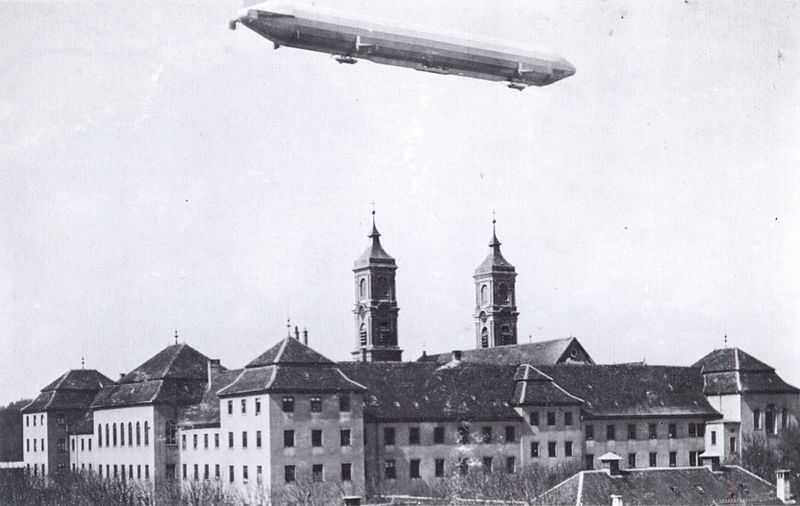 File:Weißenau mit Zeppelin c1900.jpg