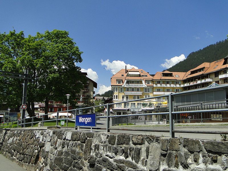 File:Wengen - panoramio (10).jpg