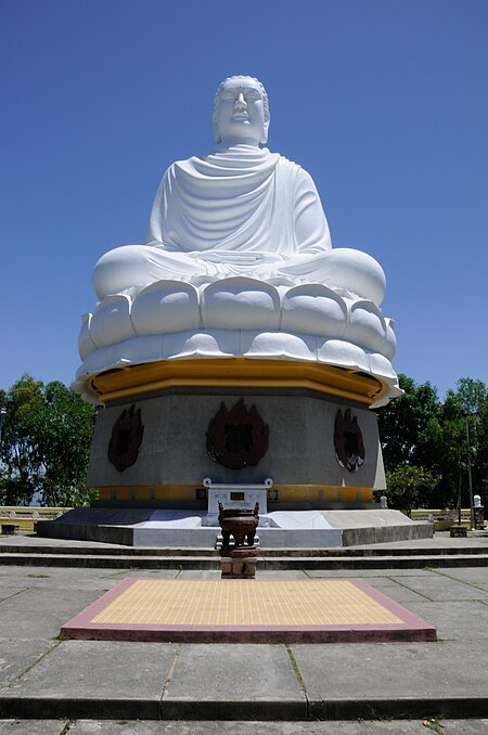 Tập_tin:White_Bouddha_Nha_Trang.jpg