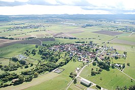 Het Dorp Wintersbourg / Wintersburg in Lothringen, gelegen in Boven-Rijnse Laagvlakte / Ried