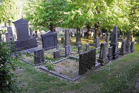 Wuppertal, Hugostr., jüd. Friedhof, NW Ecke