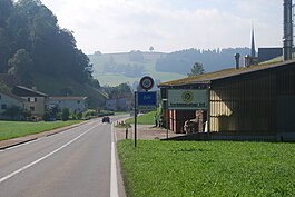 Zell, Lucerne httpsuploadwikimediaorgwikipediacommonsthu