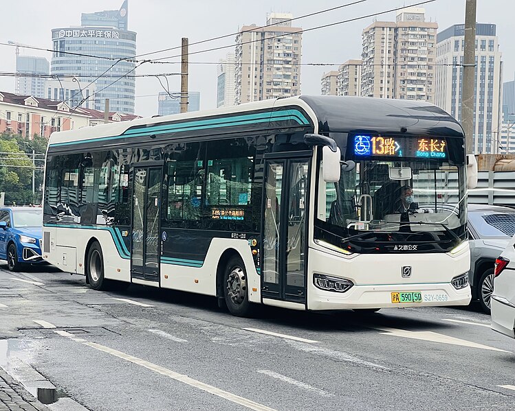 File:(CHN-Shanghai) Shanghai Bus No.1 Public Transport Co. S2Y-0659 沪A59015D 13 2023-06-05.jpg