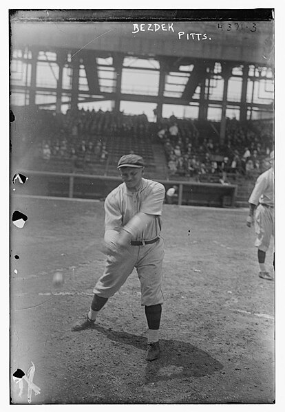 File:(Hugo Bezdek, manager, Pittsburgh NL (baseball)) LOC 23182964811.jpg