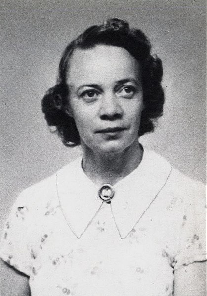 File:Åsta Holt 1945.jpg