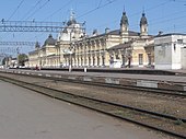 Вигляд на вокзал з колій