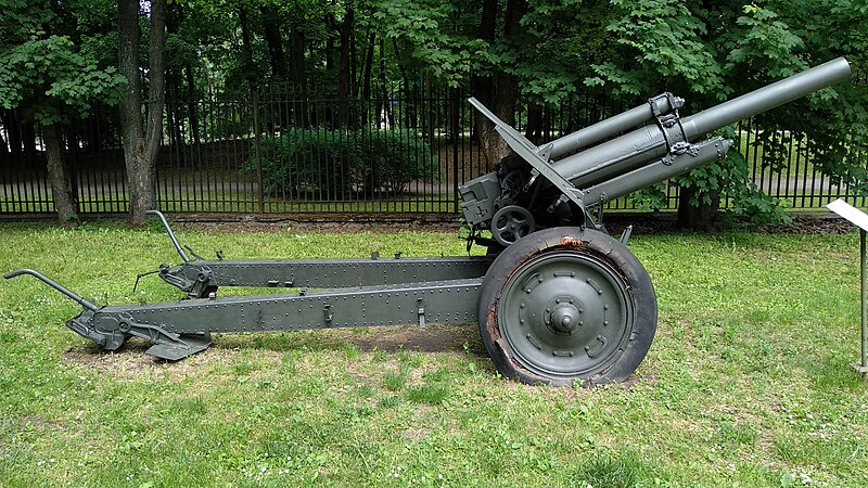 File:122 mm M-30 wz. 1938 MWP 03.jpg