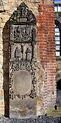 Epitaph for shoemaker Hans Hagen (1627–1716) and his wife Margareta Wietgrefe (1633–1697), signed "H. J. U." for the sculptor Hans Jacob Uhle