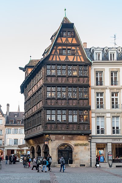 File:16 Place de la Chathédrale Strasbourg 20200124 002.jpg