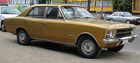1978 Chevrolet Opala Deluxe 4 portes.jpg