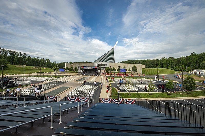 File:2015 DOD Warrior Games 150619-M-YC276-017.jpg