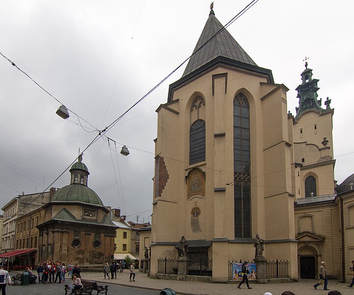 File:2017-05-25 Lviv Latin Cathedral 4.jpg