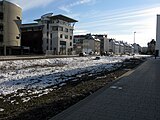 Waldkircher Straße in Freiburg-Brühl ohne Bäume vor Beginn der Bauarbeiten zur Verlegung der Stadtbahn aus der parallel verlaufenden Komturstraße