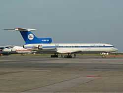 Ту-154М Azerbaijan Airlines