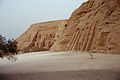 Der Große (links) und Kleine Tempel von Abu Simbel