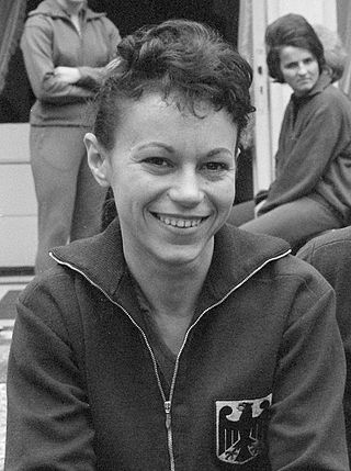 <span class="mw-page-title-main">Agnes Simon</span> Hungarian table tennis player (1935–2020)