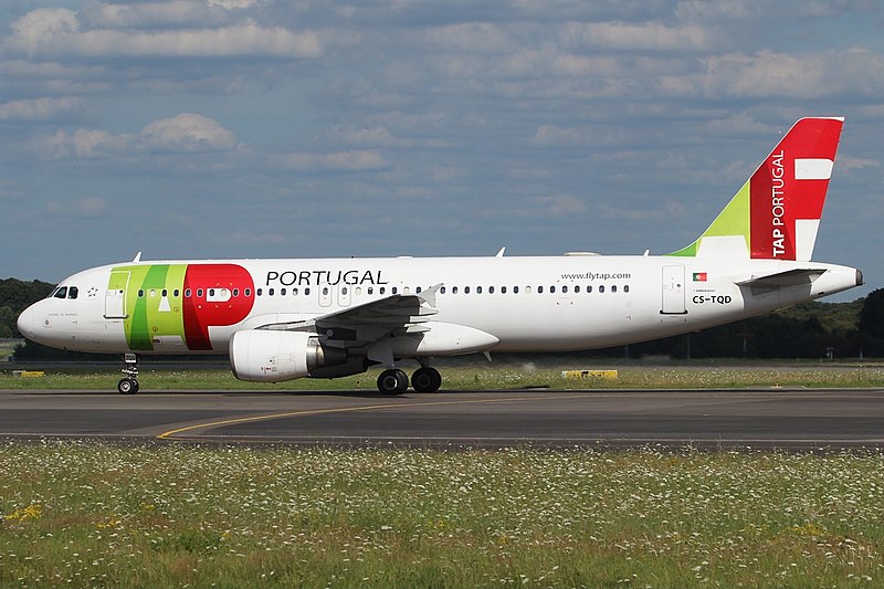 File:Airbus A320-214 TAP Portugal CS-TQD, LUX Luxembourg (Findel), Luxembourg PP1375888359.jpg