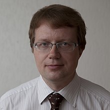 Профессор Алексей Кавокин