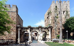 Hadrianstor (Antalya)