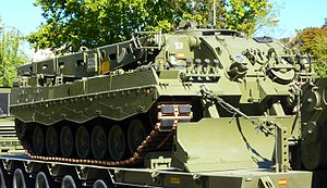 Bergepanzer Büffel: Historia, Características, Equipos