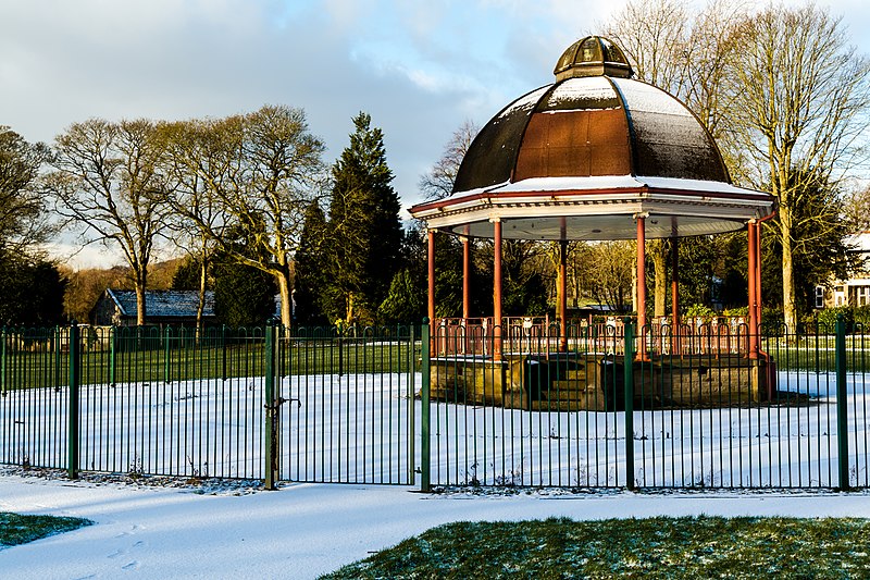 File:Band Stand, Victoria Park, Nelson.jpg