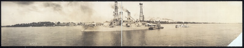 File:Battleship Idaho and Baton Rouge waterfront LCCN2007664323.tif