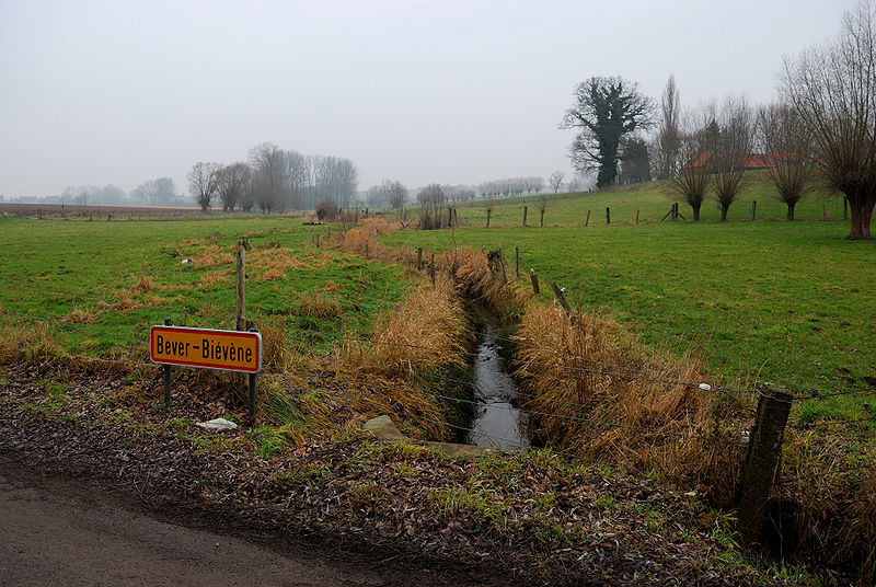 File:Bever (Belgium), Eisbroekbeek.jpg