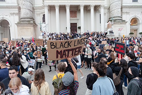Black Lives Matter Vienna 2020-06-04 von Tsui mit Canon-Ausrüstung