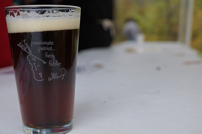 File:Bluegrass, Barbecue & Brew Festival Pint Glass.jpg