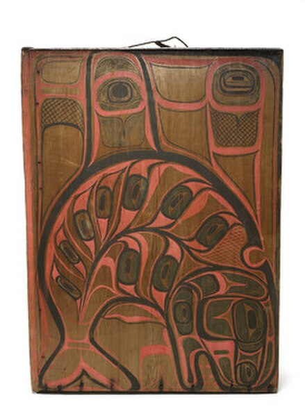 Kóok gaaw, box drum, late 19th century. Image is of a sea wolf (orca).