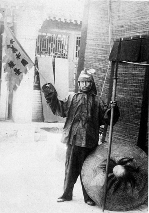 Chinese strijder in de Bokseropstand (1900).